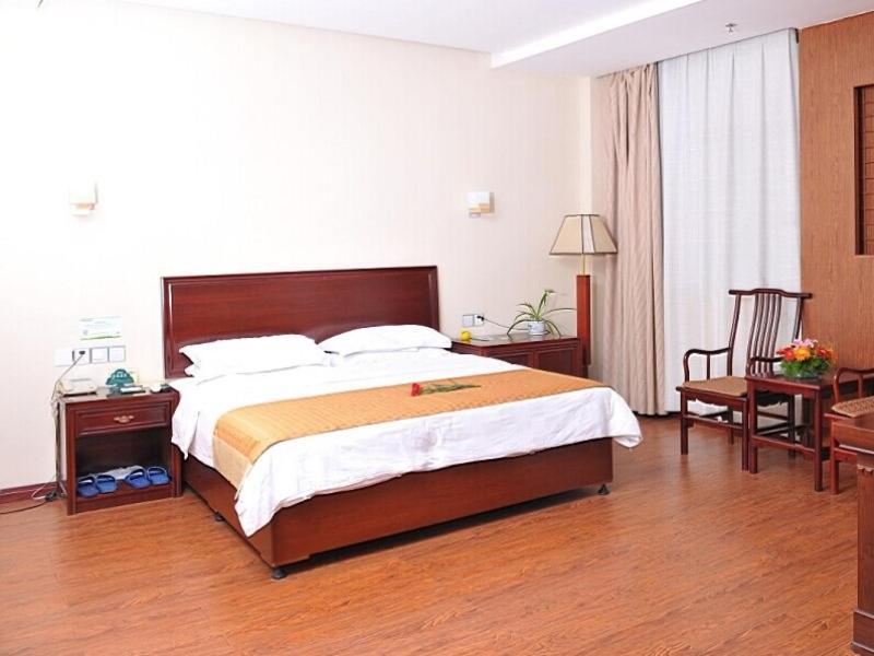 Greentree Inn Anhui Huangshan Bus Station Business Hotel Экстерьер фото