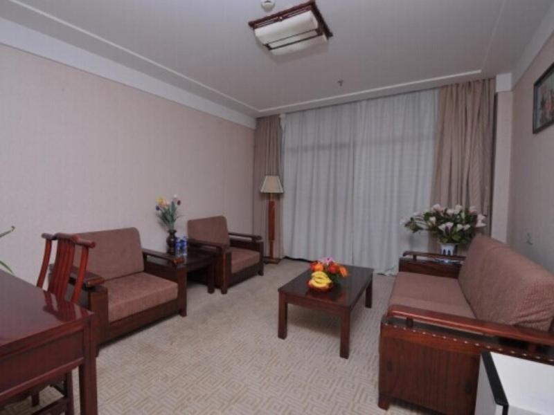 Greentree Inn Anhui Huangshan Bus Station Business Hotel Экстерьер фото