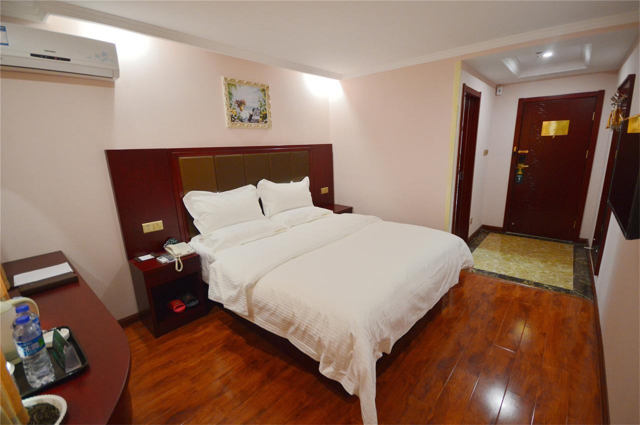 Greentree Inn Anhui Huangshan Bus Station Business Hotel Экстерьер фото